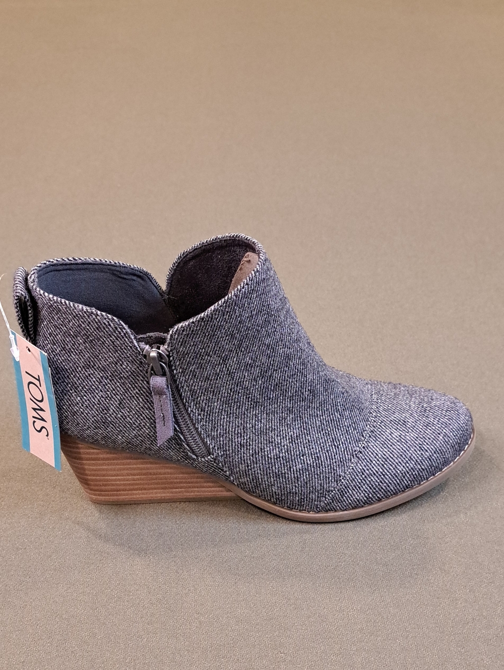 Toms Women's Goldie Shimmer Twill Wedge Boot In Gray - Size: 9